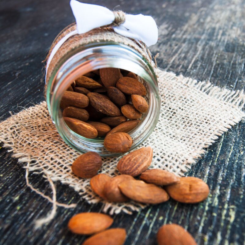 Mandorle tostate: i 5 motivi per cui le amerai (e il tuo benessere ti ringrazierà)